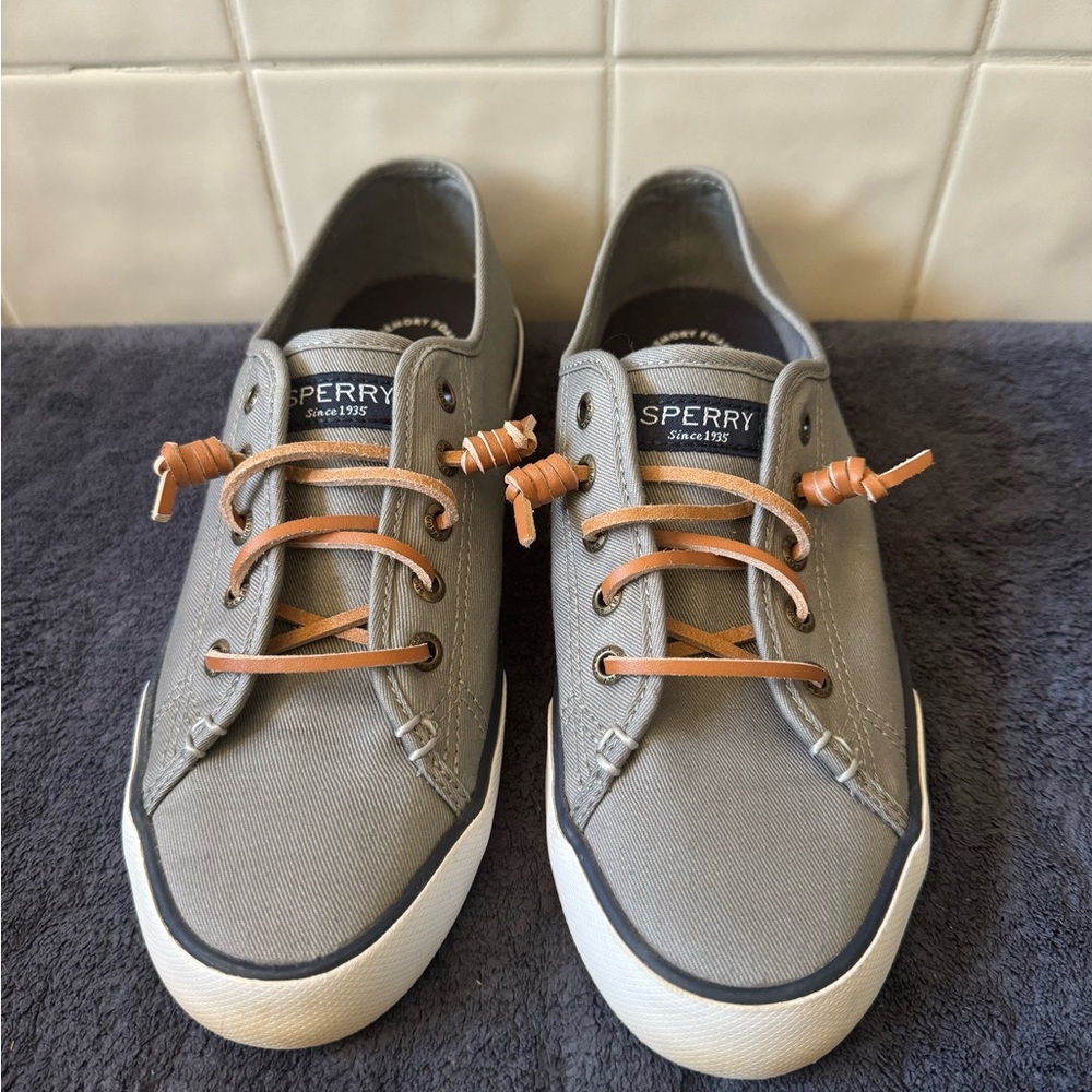Sperry Linen Sneaker